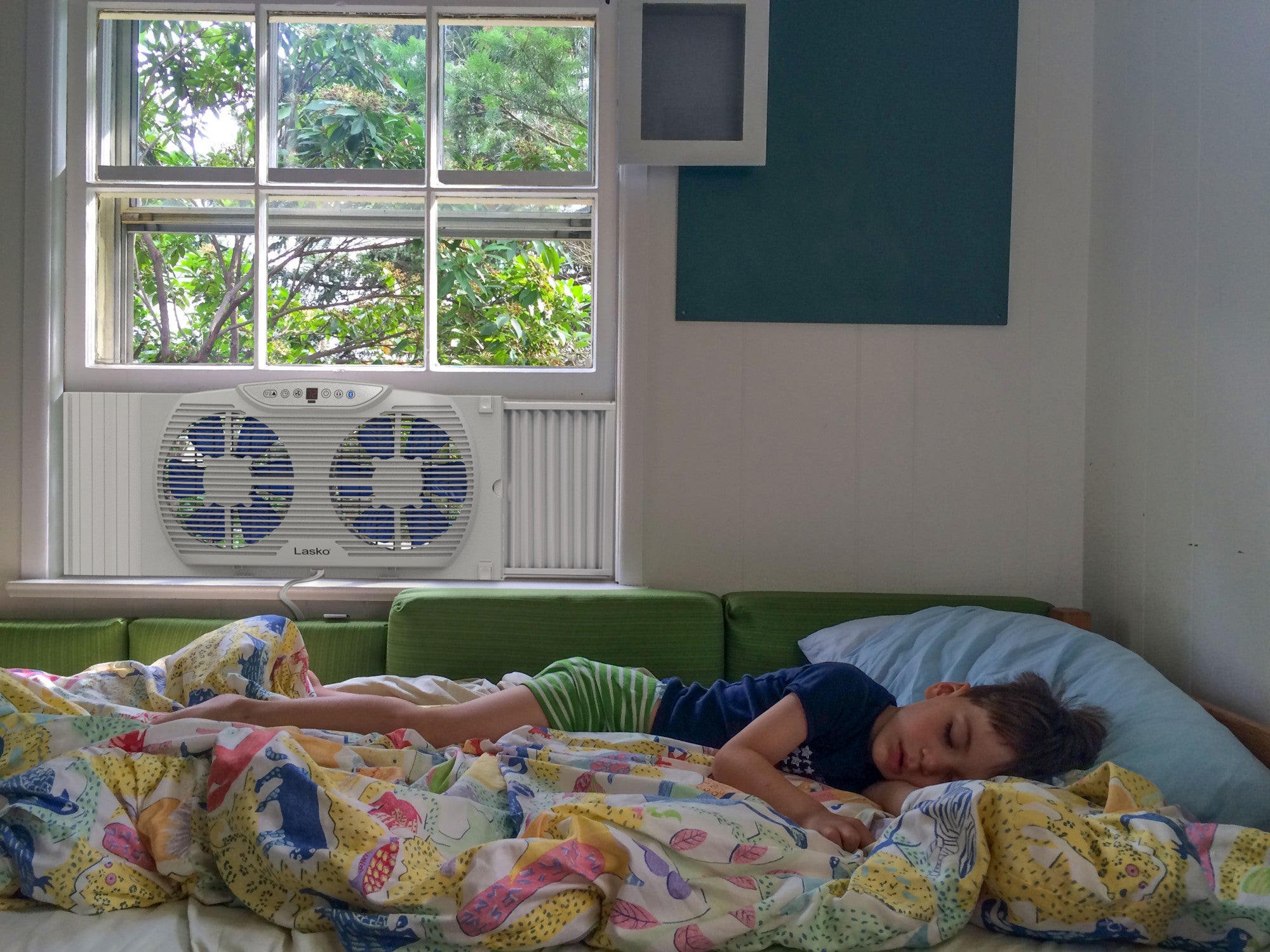 Lasko Electrically Reversible Twin Window Fan with Bluetooth® Technology, W09560, White - Image 11