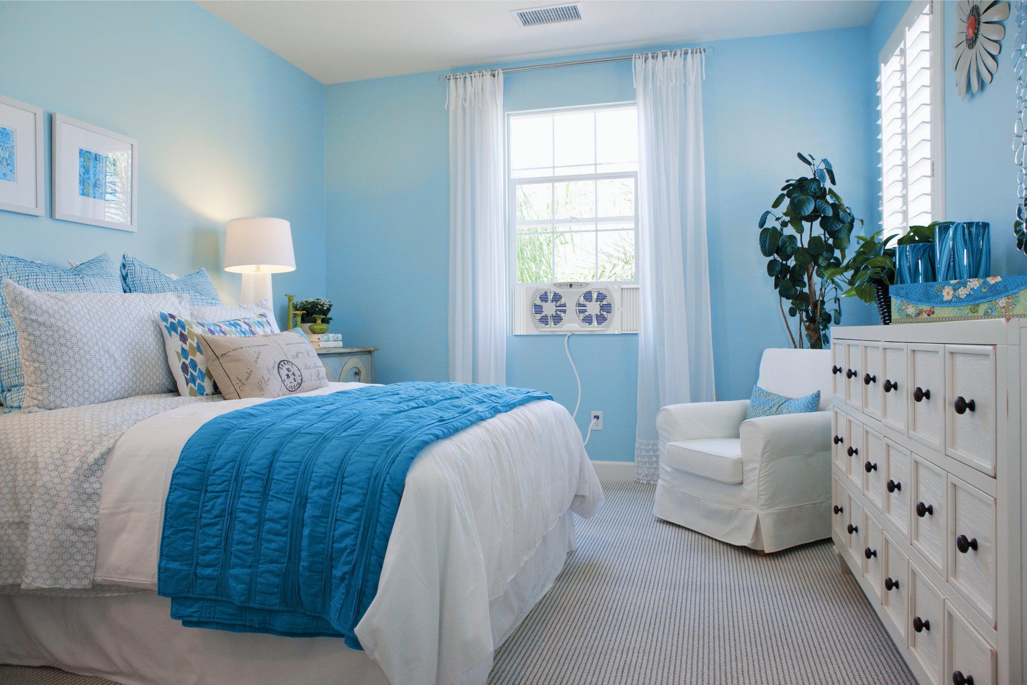 Lasko Electrically Reversible Twin Window Fan with Bluetooth® Technology, W09560, White - Image 12