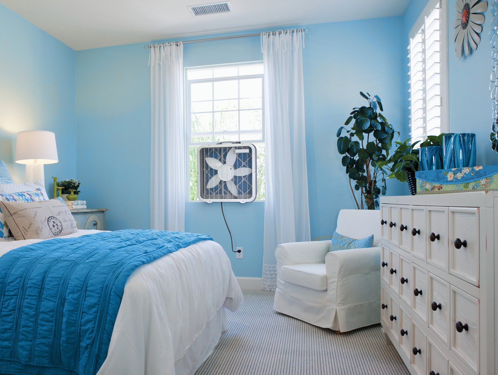 Lasko Air Flex 2-in-1 20-inch Box Fan and Air Purifier in One with 3 Speeds, FF305, White - Image 16